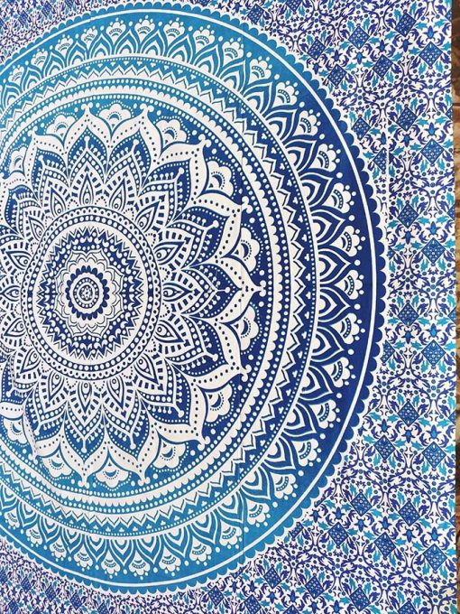 tenture murale mandala bleu